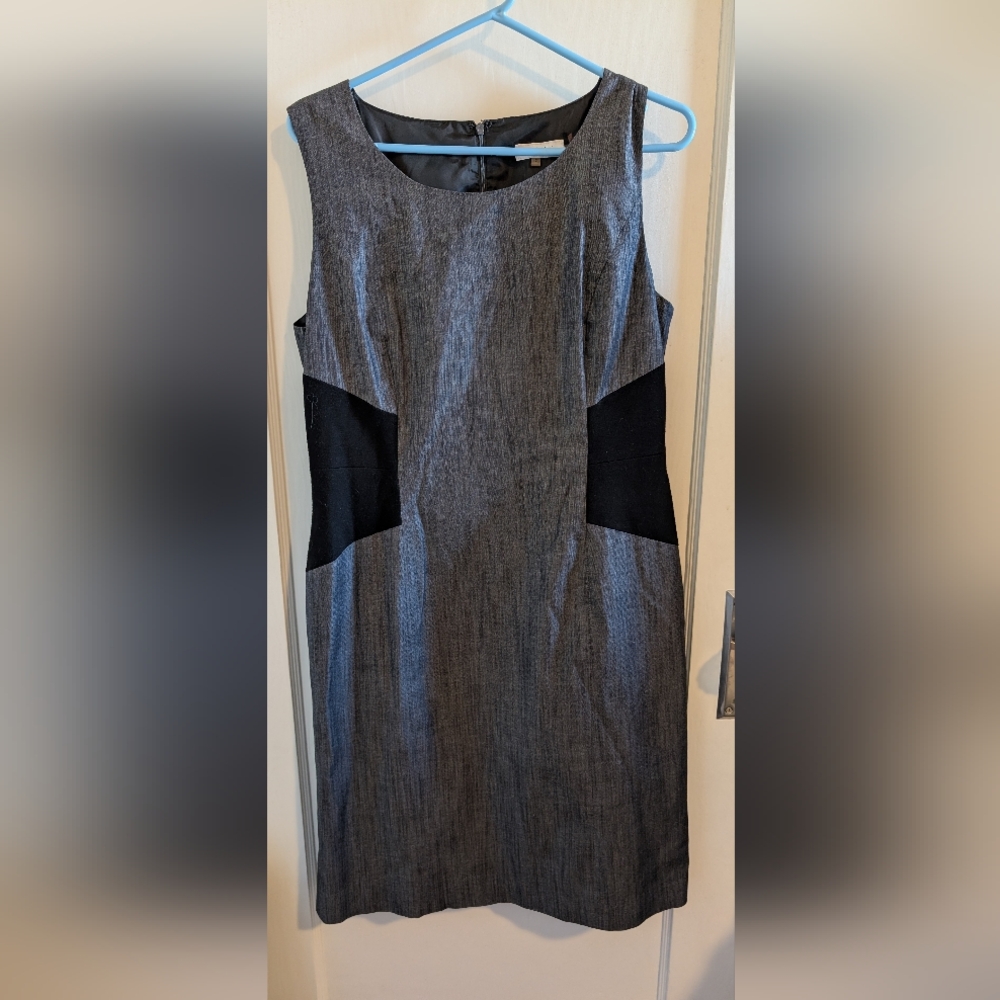 Calvin Klein Women's Gray and Black Sleeveless Dress